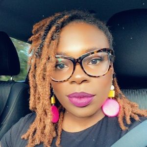 Meet your Posher, Octavia